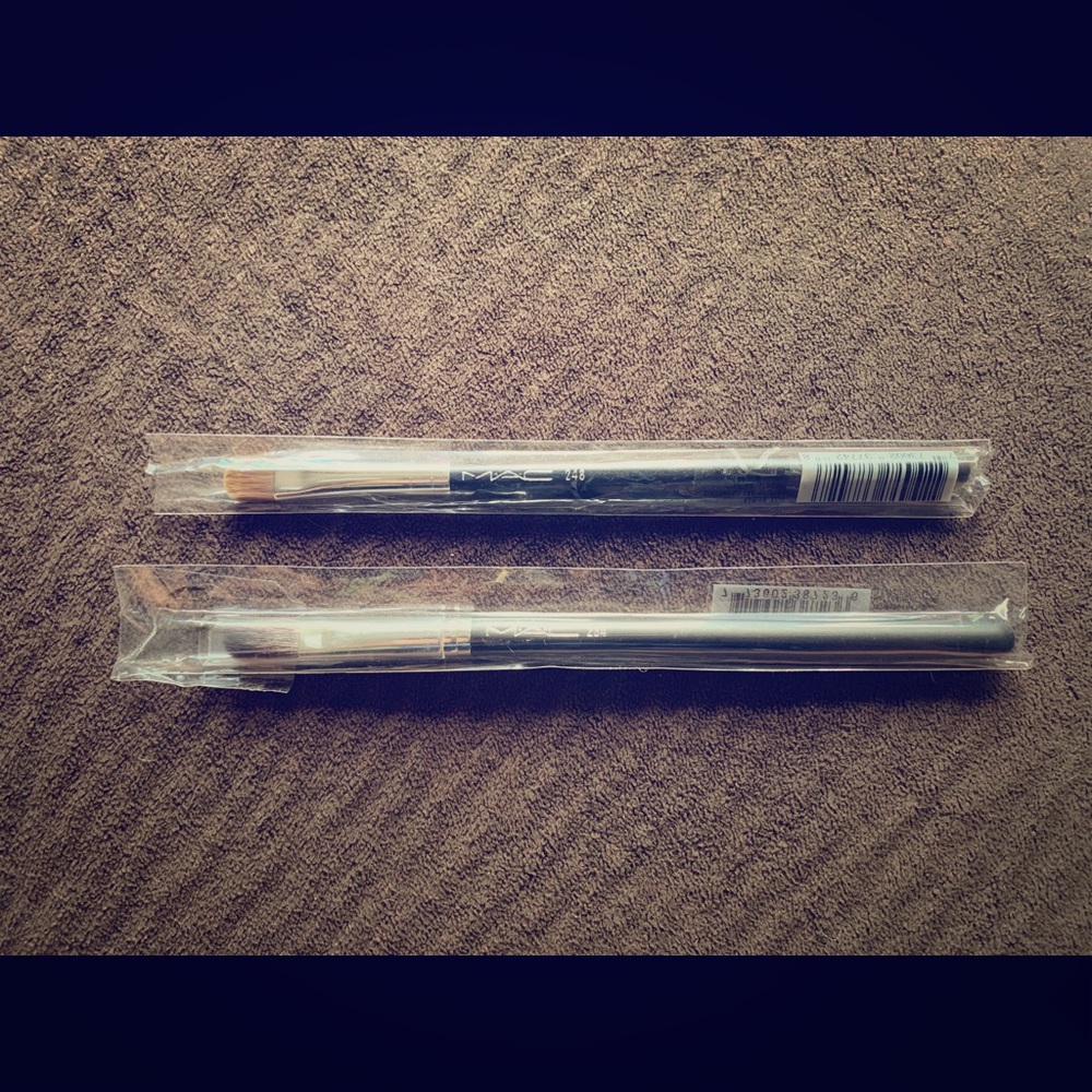 NWT Mac Brushes 248, 234